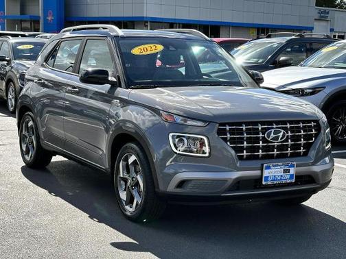 2022 Hyundai VENUE Limited