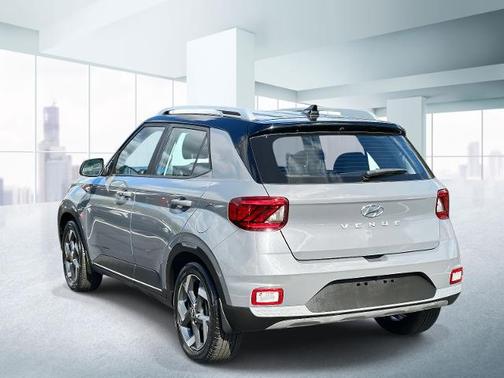 2022 Hyundai VENUE Limited