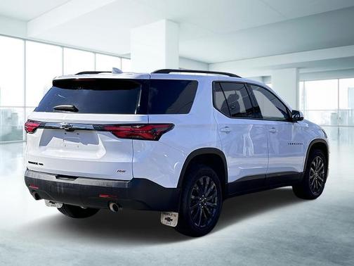 2022 Chevrolet Traverse RS