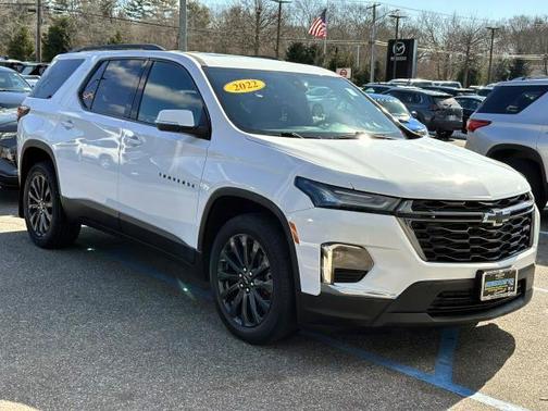 2022 Chevrolet Traverse RS