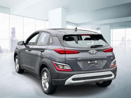 Gray 2023 Hyundai KONA SE
