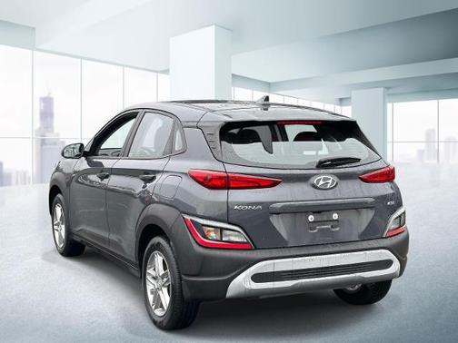 Gray 2023 Hyundai KONA SE