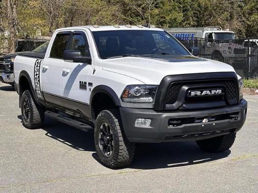 Bright White Clearcoat 2017 RAM 2500 Power Wagon