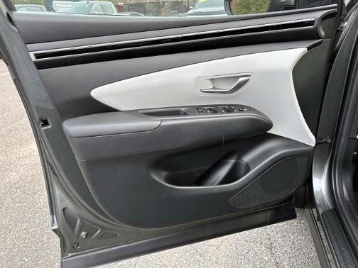 Amazon Gray 2023 Hyundai TUCSON SEL