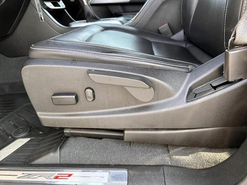 Summit White 2022 Chevrolet Colorado ZR2