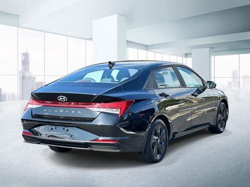 2023 Hyundai ELANTRA HEV Blue