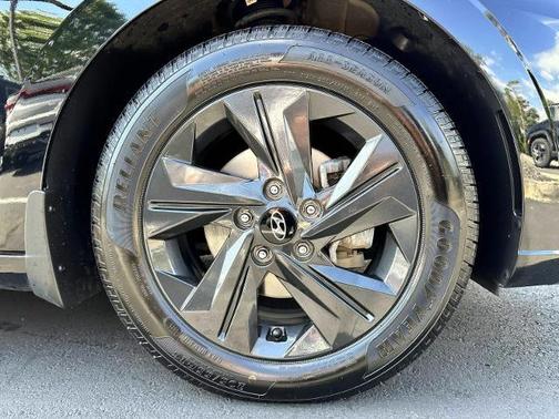 2023 Hyundai ELANTRA HEV Blue