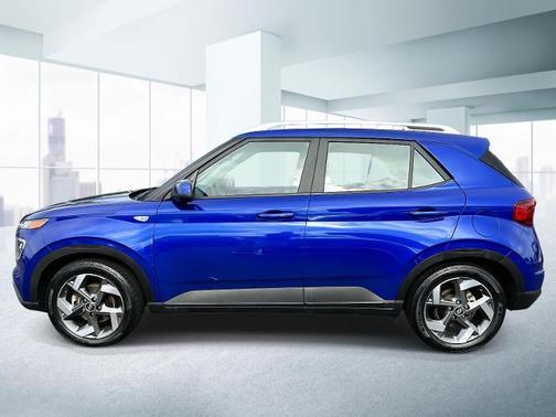 2022 Hyundai VENUE Limited
