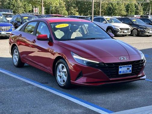 2023 Hyundai ELANTRA SE