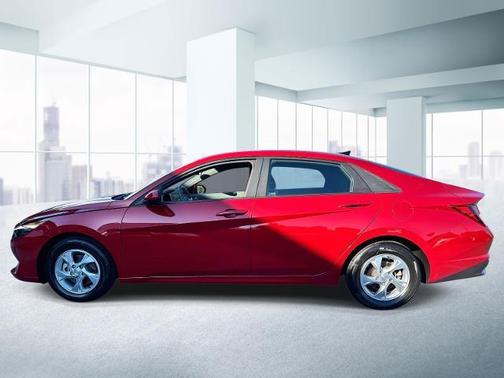 2023 Hyundai ELANTRA SE
