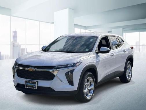 Summit White 2024 Chevrolet Trax LS