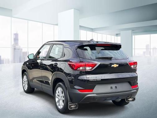 Mosaic Black Metallic 2024 Chevrolet Trailblazer LS