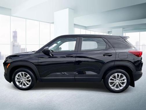 Mosaic Black Metallic 2024 Chevrolet Trailblazer LS