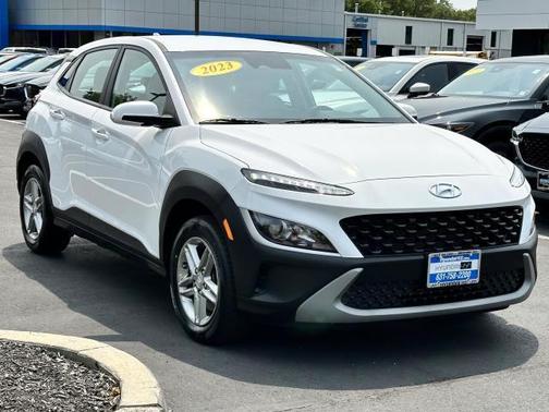 2023 Hyundai KONA SE