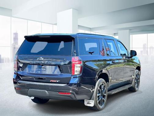 2024 Chevrolet Suburban RST