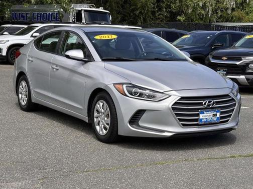 Symphony Silver 2017 Hyundai ELANTRA SE