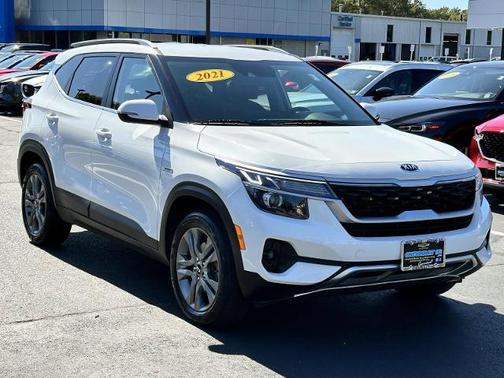 2021 Kia Seltos S