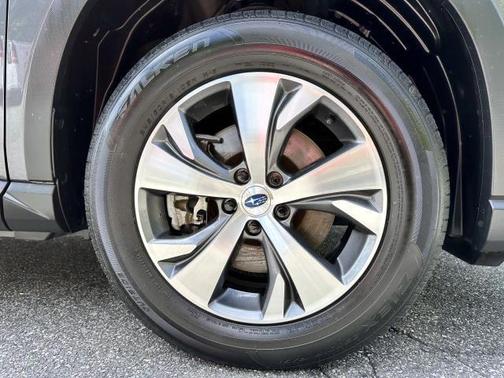 2022 Subaru Ascent Premium 8-Passenger