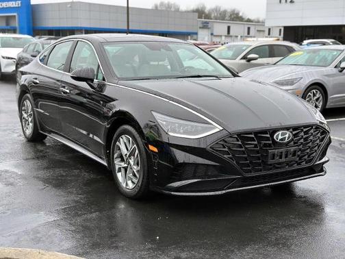 Onyx Black 2023 Hyundai SONATA SEL