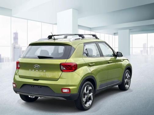 Apple Green 2023 Hyundai VENUE SEL