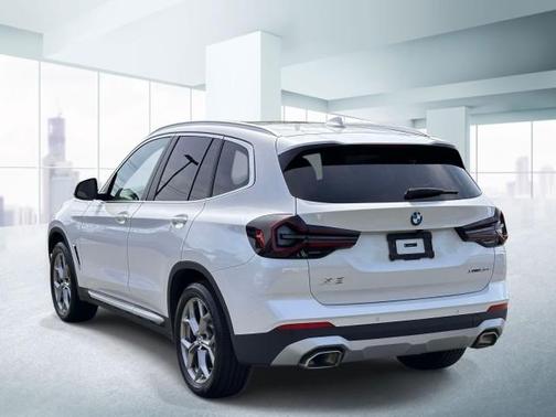 Mineral White Metallic 2024 BMW X3 xDrive30i
