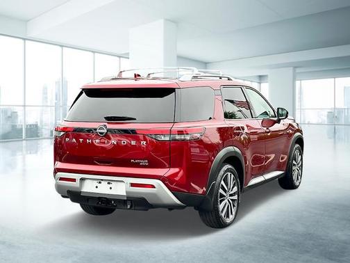 2022 Nissan Pathfinder Platinum