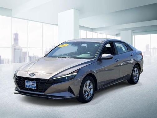 Metal 2023 Hyundai ELANTRA SE