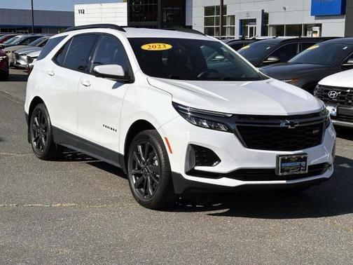 Summit White 2023 Chevrolet Equinox RS