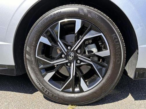 Silver 2025 Hyundai SONATA SEL
