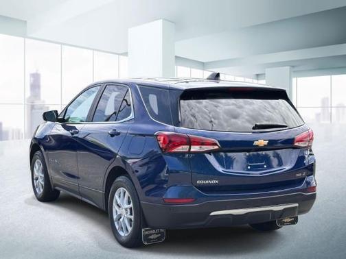 Blue Glow Metallic 2023 Chevrolet Equinox 1LT