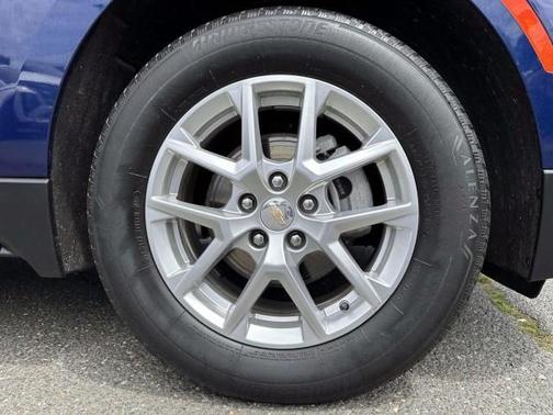 Blue Glow Metallic 2023 Chevrolet Equinox 1LT