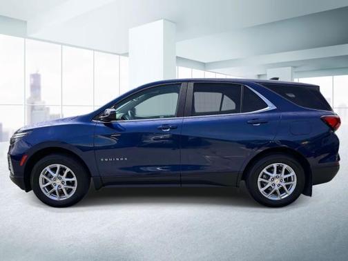 Blue Glow Metallic 2023 Chevrolet Equinox 1LT