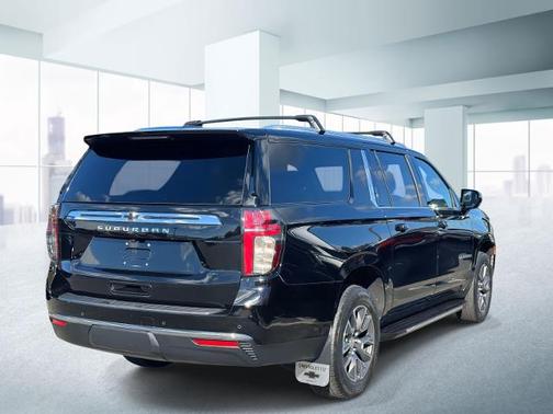 2023 Chevrolet Suburban LS