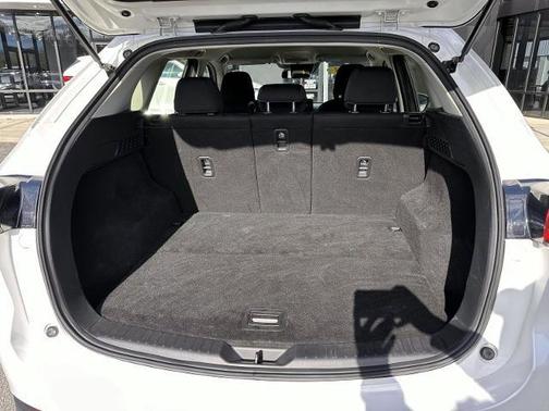 Rhodium 2023 Mazda CX-5 2.5 S