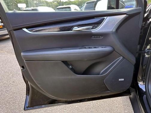 Stellar Black Metallic 2023 Cadillac XT5 Premium Luxury