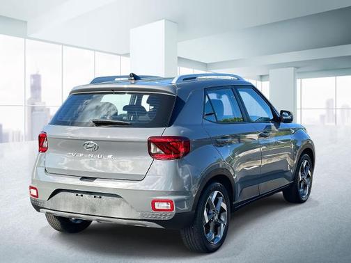 2022 Hyundai VENUE SEL