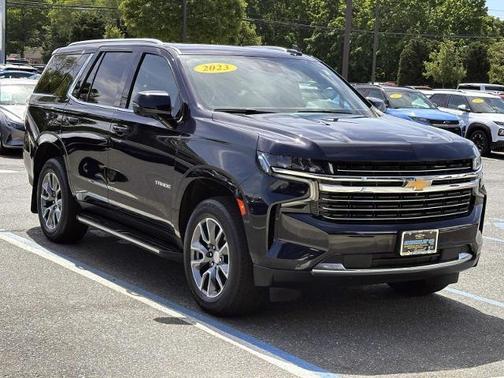 Midnight Blue Metallic 2023 Chevrolet Tahoe LT