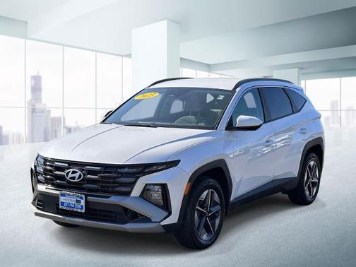 Serenity White Pearl 2025 Hyundai TUCSON SEL