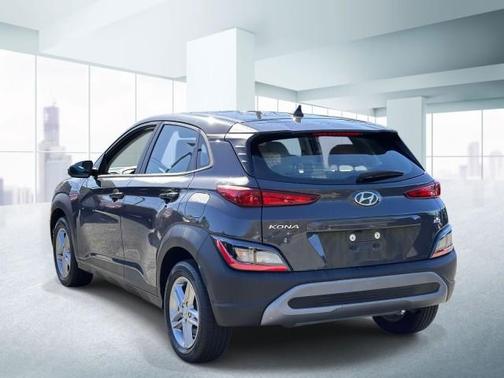 Gray 2023 Hyundai KONA SE