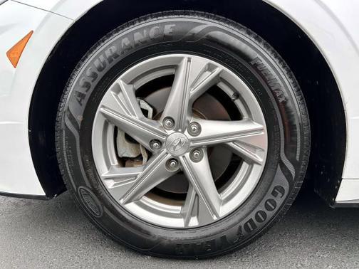 2020 Hyundai SONATA SE