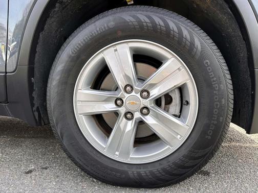 Shadow Gray Metallic 2022 Chevrolet Trax LT