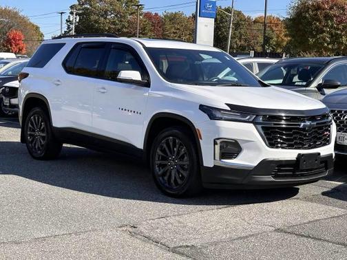 2023 Chevrolet Traverse RS