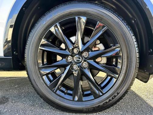 2024 Mazda CX-5 Carbon Edition