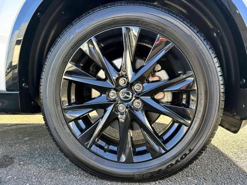 2024 Mazda CX-5 Carbon Edition