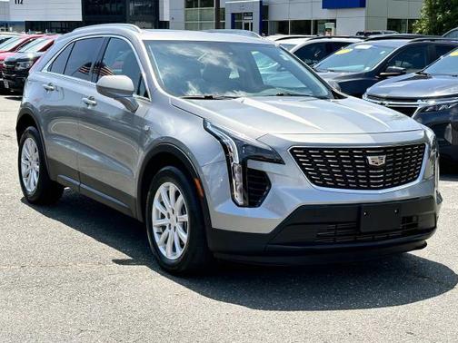 2023 Cadillac XT4 Luxury