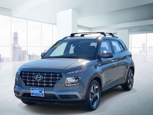 2022 Hyundai VENUE SEL