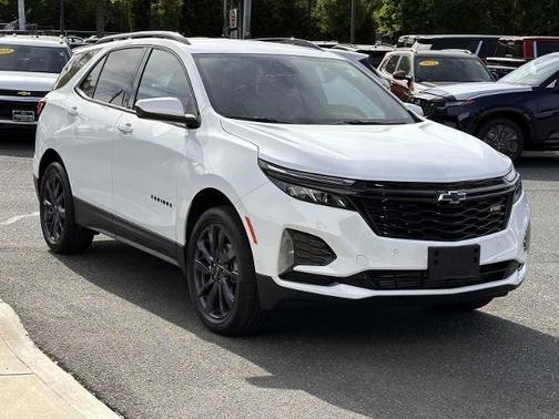 Summit White 2024 Chevrolet Equinox RS
