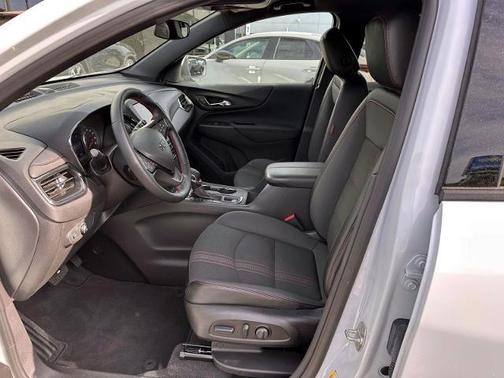 Summit White 2024 Chevrolet Equinox RS
