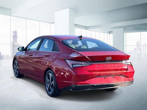 2022 Hyundai ELANTRA HEV Limited