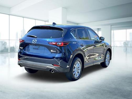 2022 Mazda CX-5 2.5 S Preferred Package